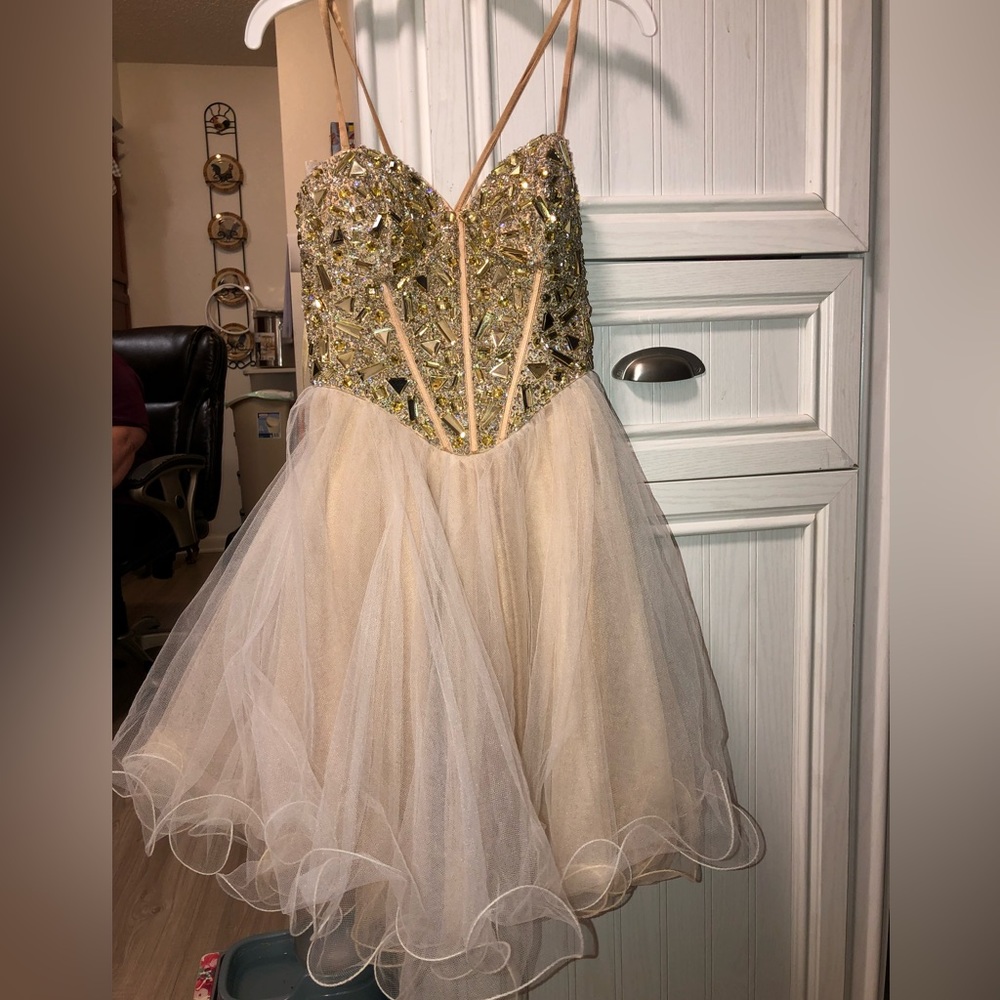 Rhinestone Beige Short Prom Dress